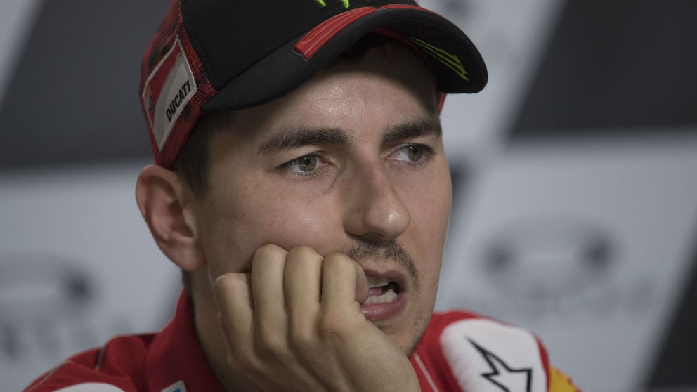 El fichaje de Jorge Lorenzo por Honda se produjo principalmente gracias al deseo del piloto de entrar a formar parte del que es considerado el equipo más fuerte del mundial. (Getty)