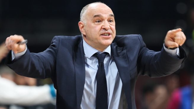 Pablo Laso, dando instrucciones durante un partido (Getty).