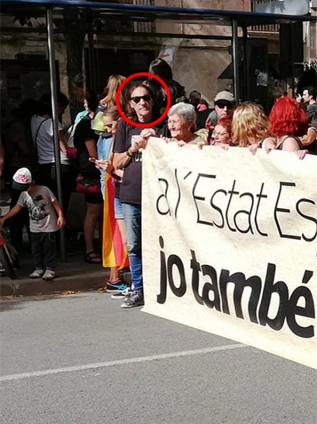 El terrorista de Terra Lliure Fredi Bentanachs en la cabecera de la manifestación de Esplugas