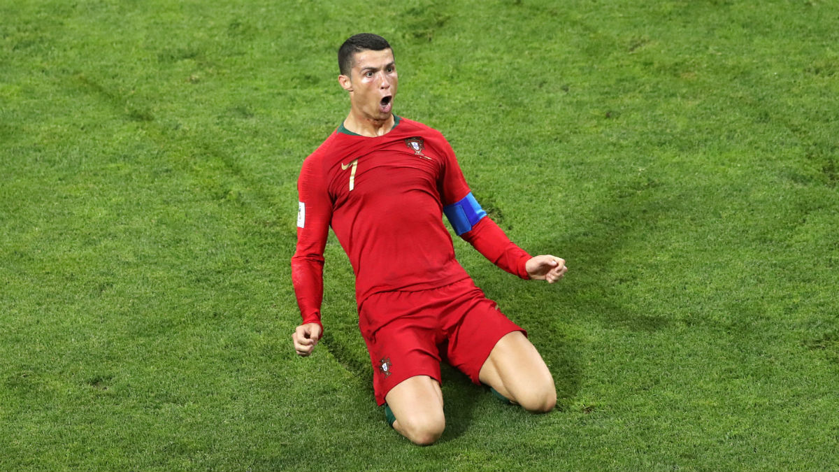 Cristiano Ronaldo celebra uno de los goles marcados ante España (Getty).