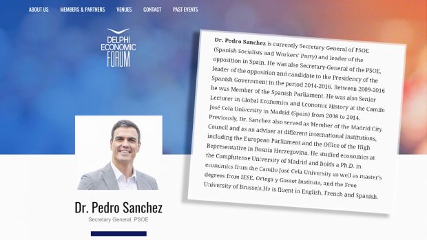 Sánchez era promocionado en sus eventos internacionales con su currículum inflado