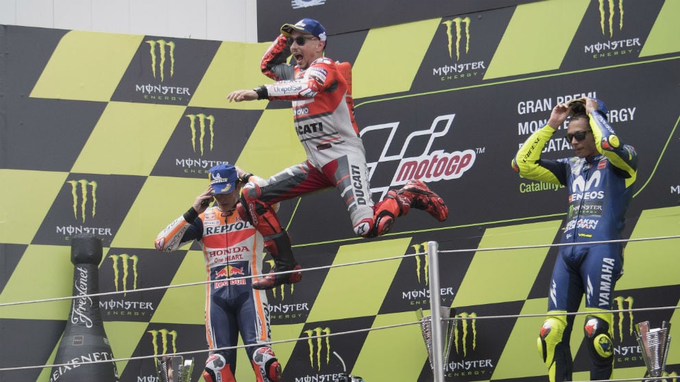 Jorge Lorenzo podría unirse a una lista de pilotos que lograron ser campeones del mundo aún sabiendo que se iban de su equipo a final de temporada. (Getty)