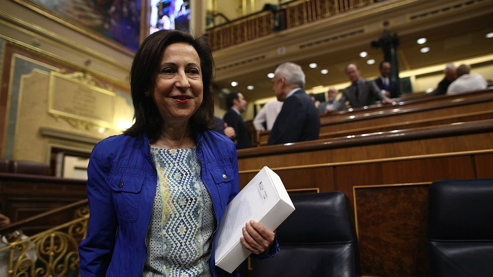Margarita Robles, ministra de Defensa, en el Congreso. (EP)