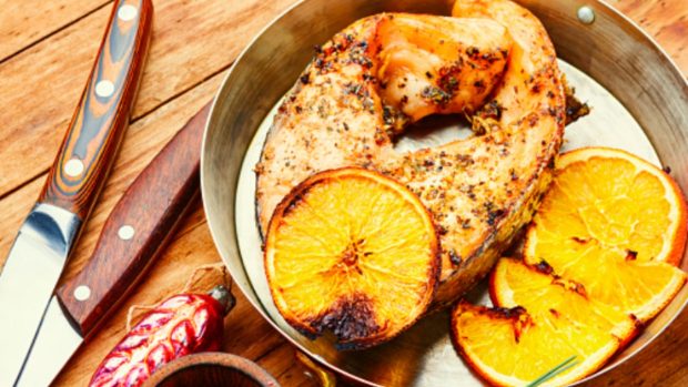 Salmón a la naranja al horno: receta rápida y fácil