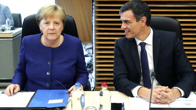 Merkel no se fía de la renta mínima de Sánchez: así inicia Alemania su Ingreso Mínimo Vital