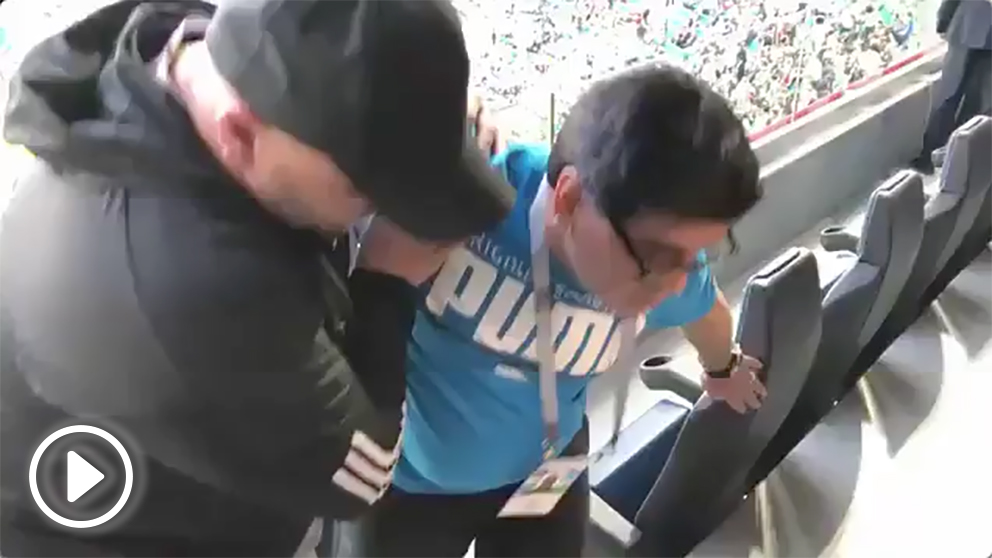 El lamentable estado de Maradona tras el Nigeria – Argentina.