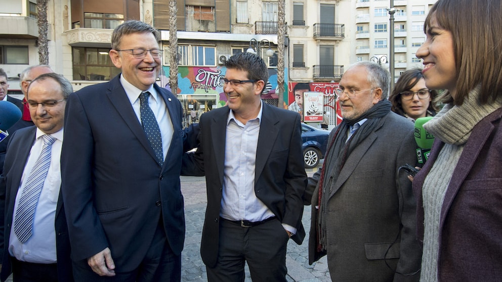 El presidente valenciano Ximo Puig y el ya ex presidente de la Diputación Provincial de Valencia, Jorge Rodríguez.