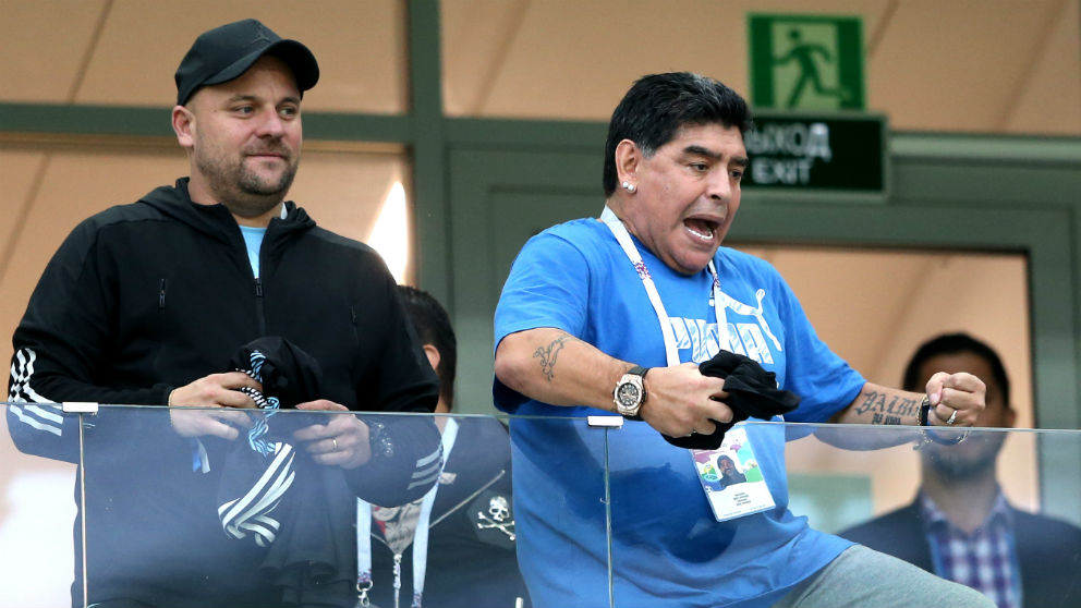 Maradona durante el partido del Mundial de Rusia entre Argentina y Croacia. (Getty)