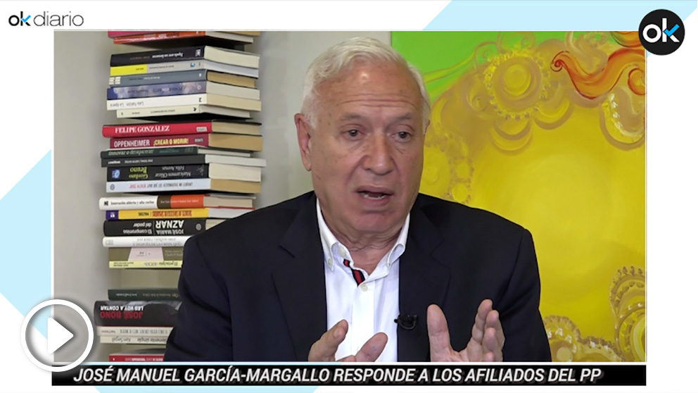 José Manuel García-Margallo en la entrevita con OKDIARIO