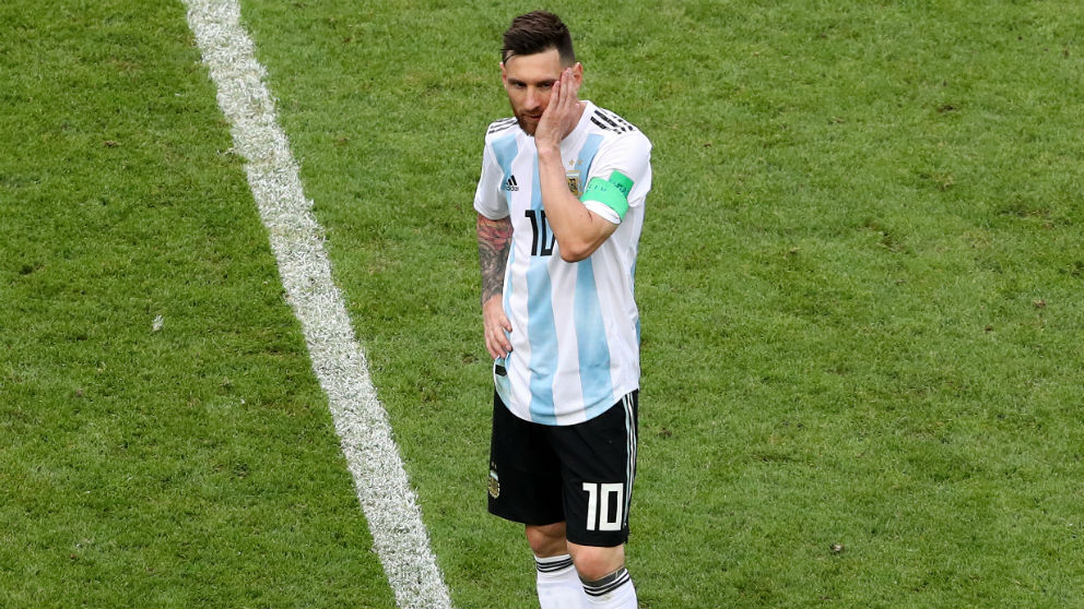 Messi contrariado durante el Francia – Argentina. (Getty)