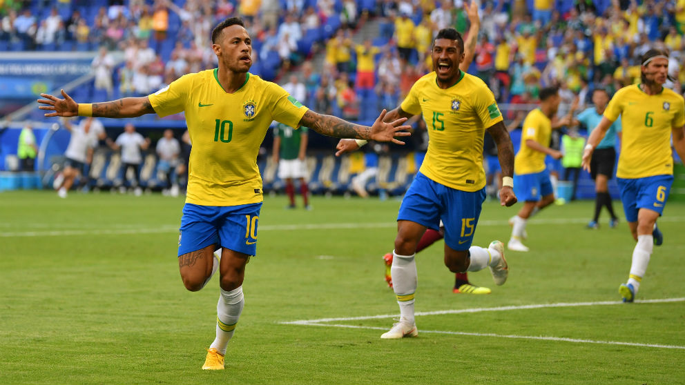 Neymar, celebrando su gol en el Brasil – México. (Getty)