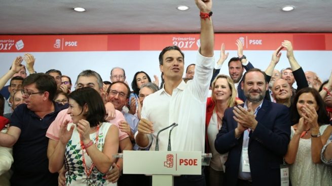 Pedro Sánchez y su equipo cuando recuperó la secretaría general del PSOE.