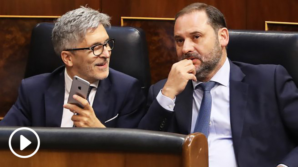 Fernando Grande-Marlaska y José Luis Ábalos, ministros del Interior y de Fomento. (Foto: EFE)