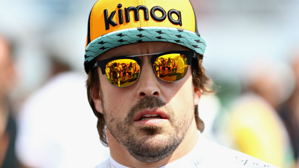 Fernando Alonso se ha mostrado satisfecho por acabar octavo en Silverstone, no sin antes criticar de nuevo la agresividad de un Kevin Magnussen que a punto ha estado de dejarle fuera de carrera. (Getty)