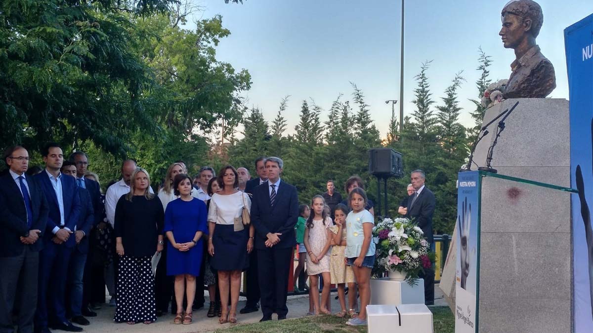 Soraya en el homenaje a Miguel Ángel Blanco. Foto: Europapress.