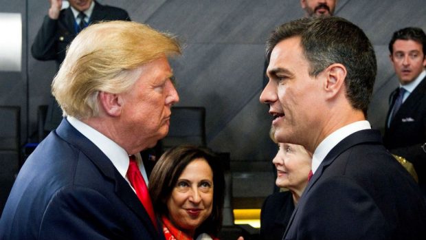 Donald Trump y Pedro Sánchez en la cumbre de la OTAN (Foto: Moncloa)