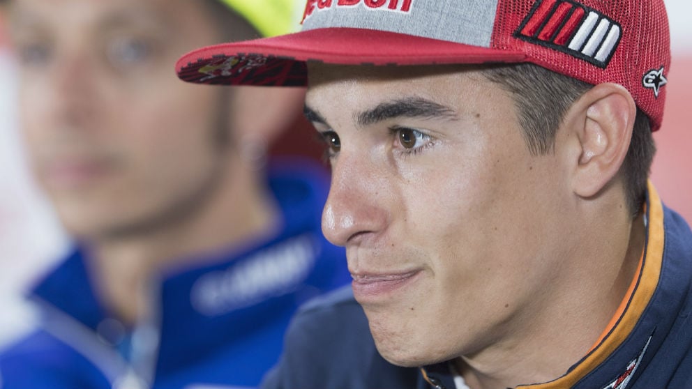 Marc Márquez ha reconocido que Honda ha hecho bien al fichar a Jorge Lorenzo para quitarse a un peligroso rival de cara al año que viene. (Getty)