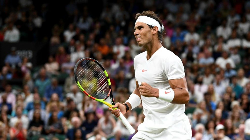 Nadal celebra un punto en su partido contra Djokovic. (Getty)