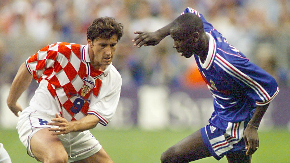 Suker y Thuram, durante las semifinales del Mundial de 1998. (AFP)