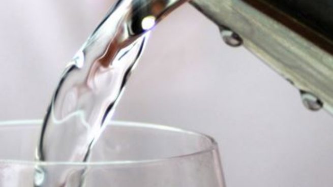 Un de analisis sangre antes de tomar agua