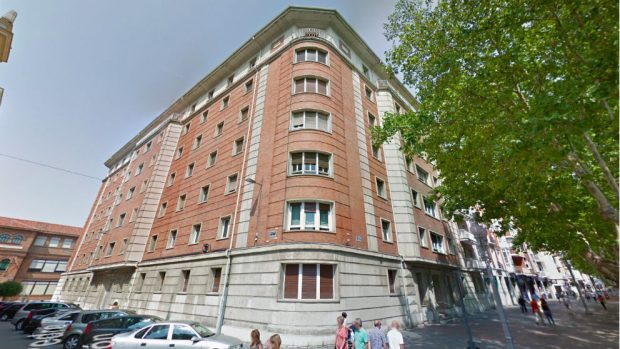 Edificio del Paseo Zorrilla donde se encuentra el pisazo de 280 metros cuadrados de Óscar Puente (Foto: Google Maps).