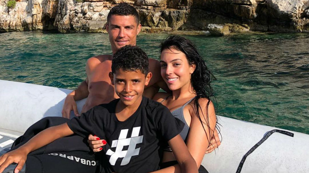 Cristiano, junto a su familia, de vacaciones.