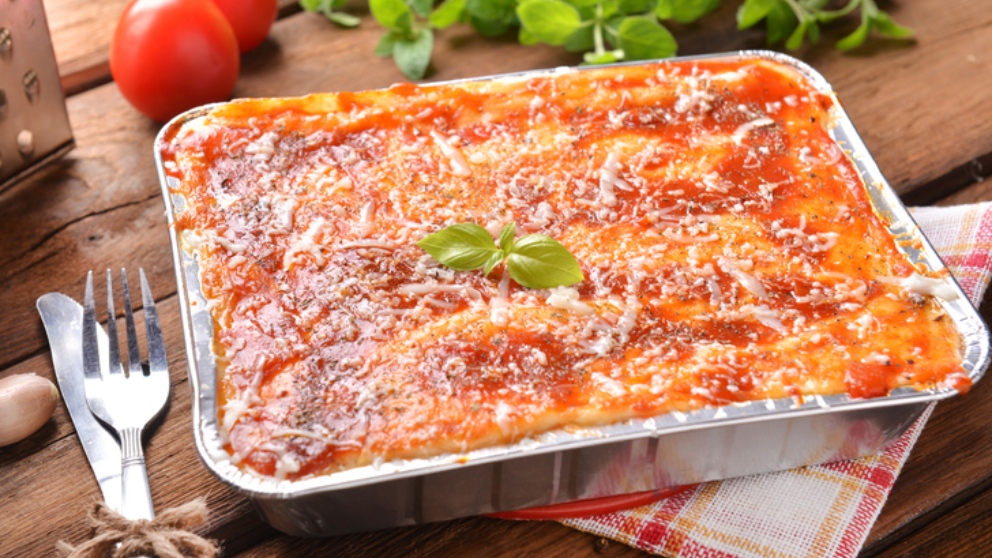 Receta de lasaña fría de verano, un plato completo y sencillo