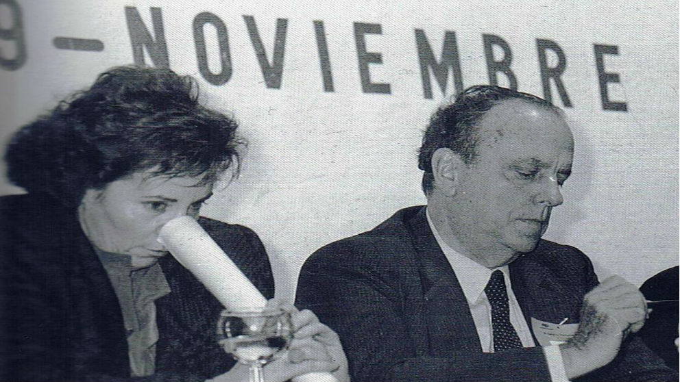 Celia Villalobos en un mitin junto a Manuel Fraga, exministro de Franco