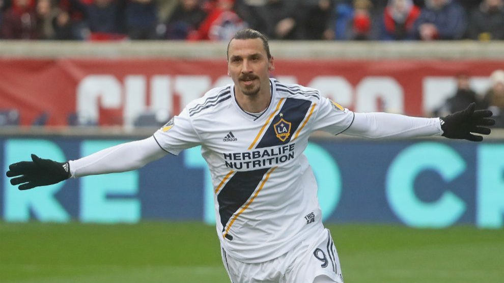 Zlatan Ibrahimovic celebra un gol con Los Ángeles Galaxy. (Getty)