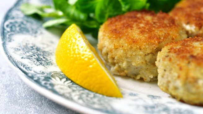 croquetas de merluza y gambas