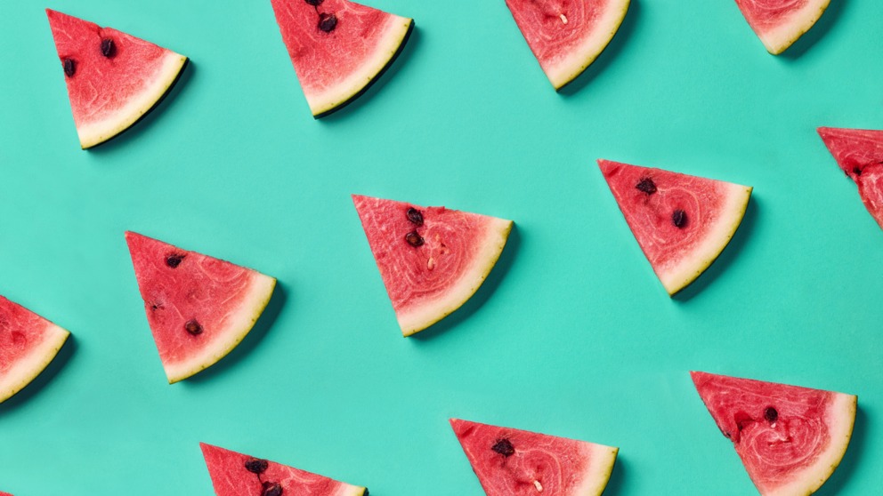 Descubre las frutas de temporada que debes incorporar a tu dieta de verano.