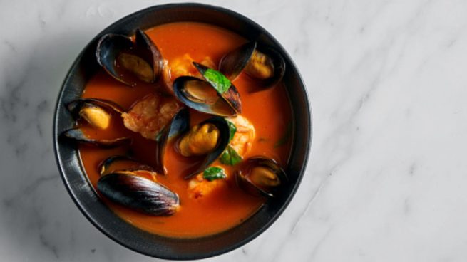 Congrio con mejillones: receta con pescado blanco