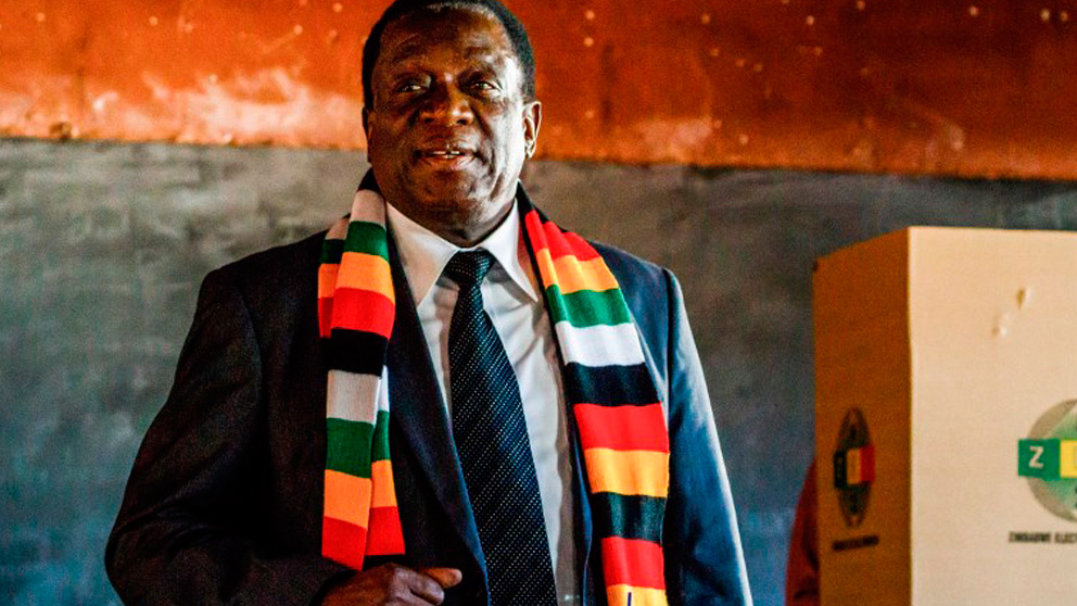 Emmerson Mnangagwa fue durante más de 30 años un aliado fiel del presidente y dictador zimbabuense Robert Mugabe. Foto: AFP