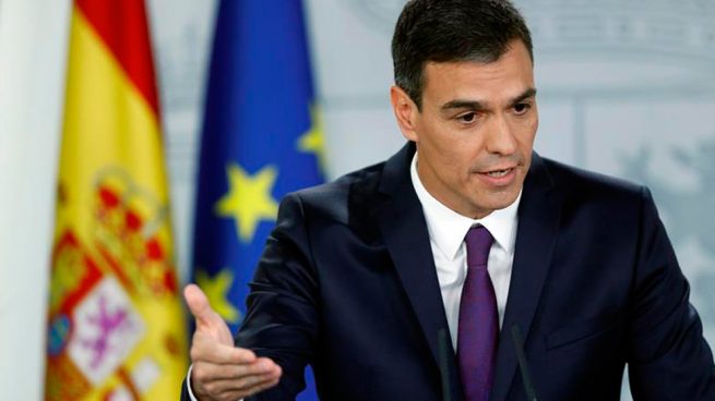 Sánchez revisará la Ley de Extranjería para «flexibilizar» la inmigración y aumentar los visados