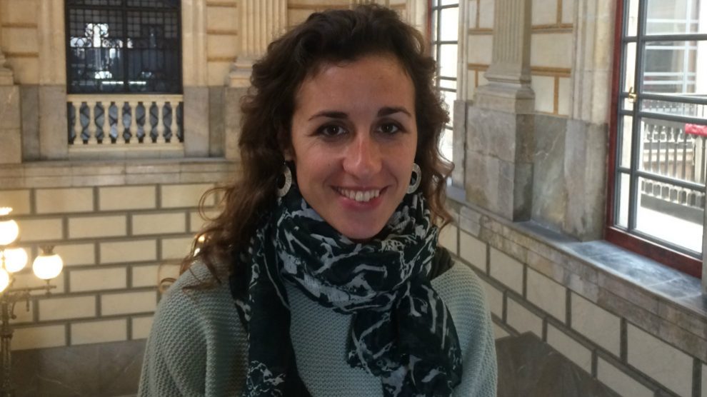 Laia Estrada, portavoz de la CUP en el Parlament.