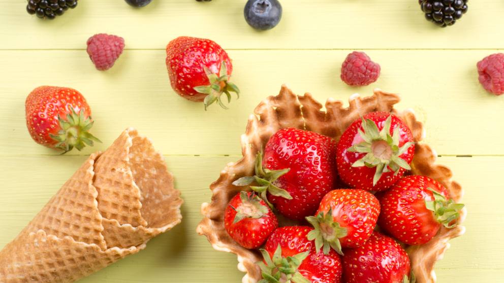 Receta de fresas a la pimienta con helado de vainilla