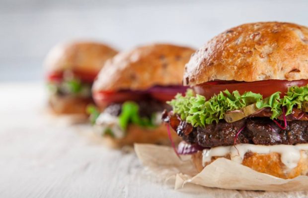 hamburguesa rellena de foie