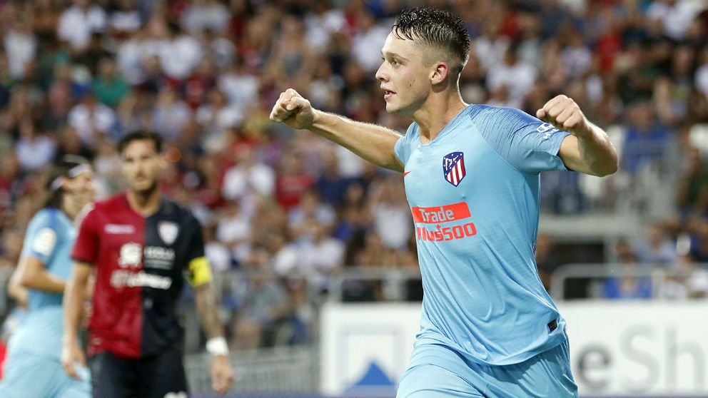 Borja Garcés celebra su gol en el Cagliari – Atlético. (@atleti)