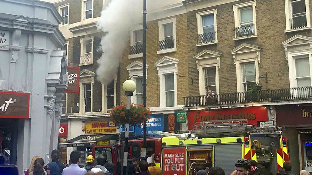 Incendio del edificio de Bayswater, en el centro de Londres.
