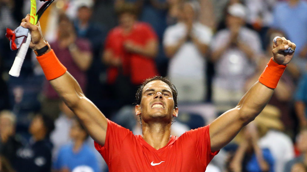 Rafa Nadal celebra la victoria ante Khachanov en el Masters 1000 de Toronto. (Getty)