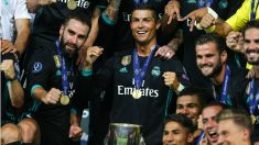 Cristiano Ronaldo celebrando la Supercopa de 2017, en la que fue suplente (Getty).