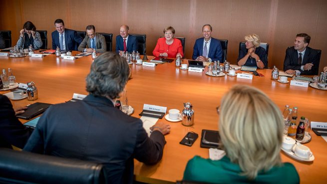 Consejo de Ministros de Alemania, presidido por Angela Merkel. (EP)
