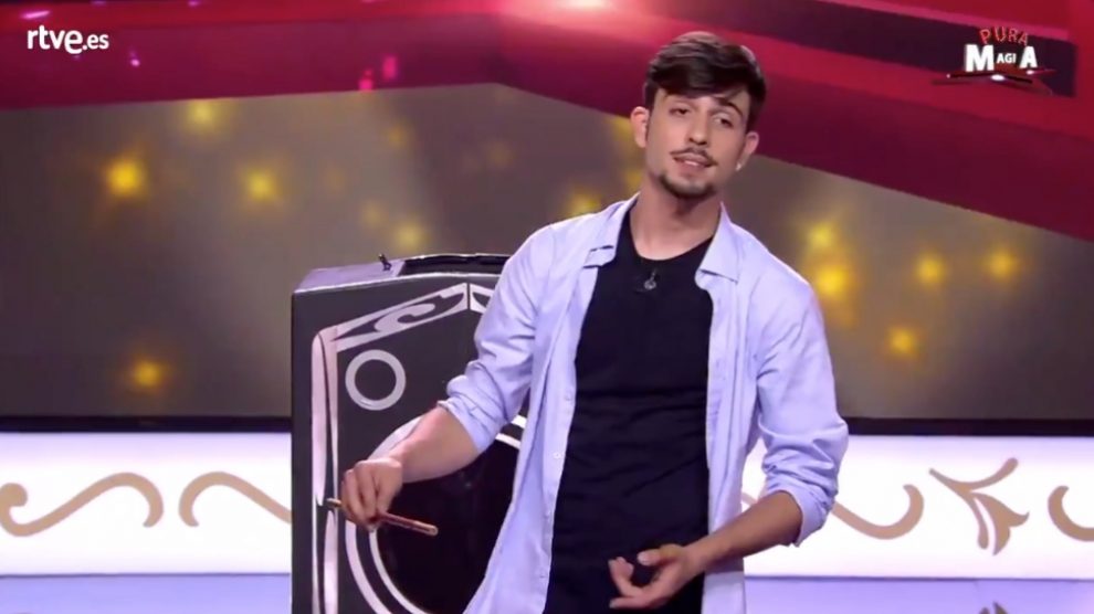 El Mago Alfonso ha sido expulsado de ‘Pura Magia’