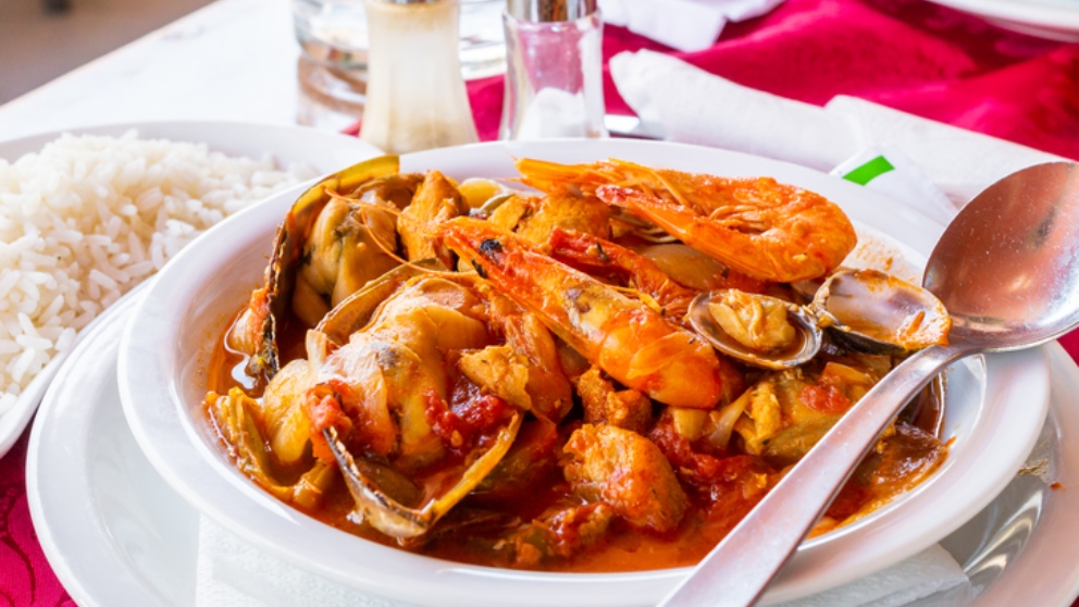 Receta de Cataplana de pescado tradicional de Portugal