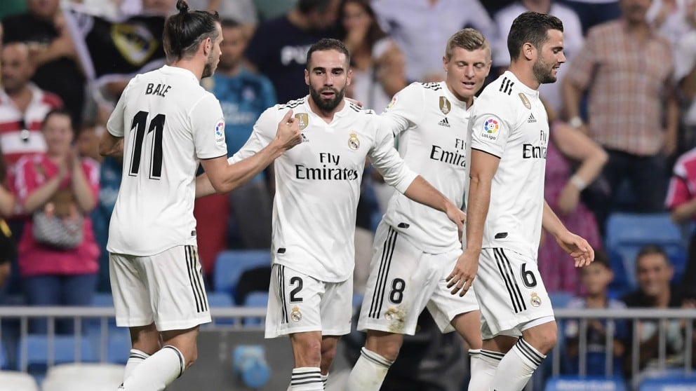Los jugadores del Real Madrid celebran el gol de Carvajal. (AFP)