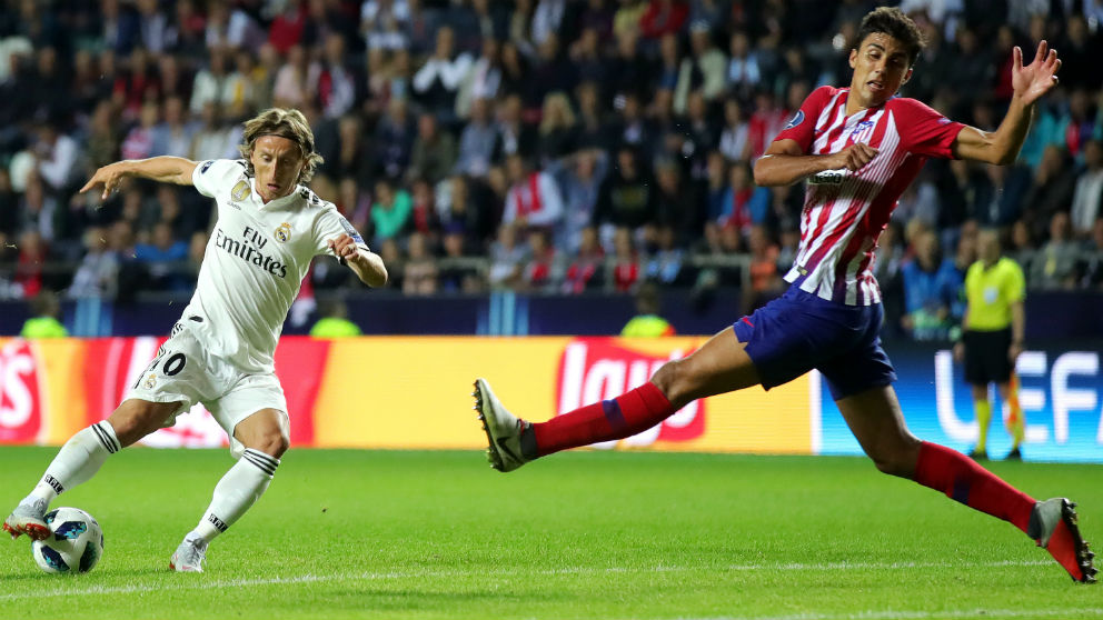 luka-modric-real-madrid-atletico-supercopa-europa
