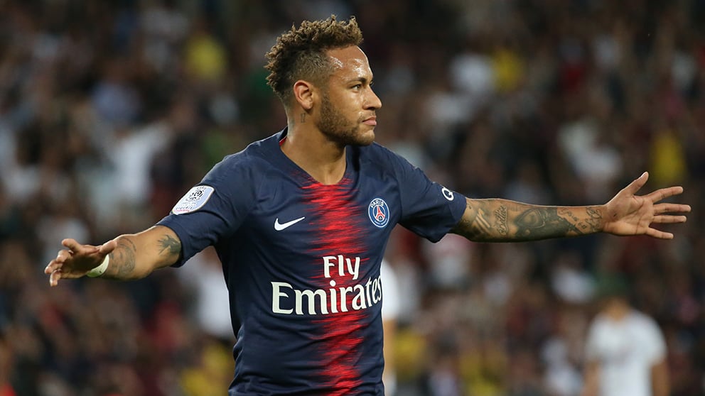 Neymar se lamenta en el encuentro ante el Caen de Ligue 1. (Getty)