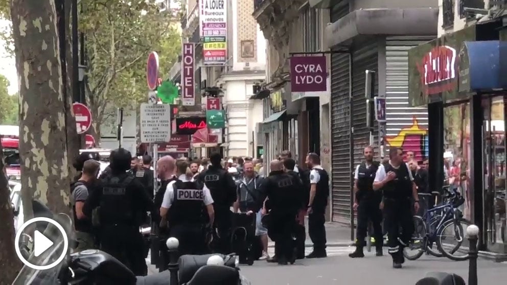 Operación en París por la toma de rehenes en un piso del pasage Brady (distrito 10).