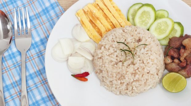 arroz con mango y pepino