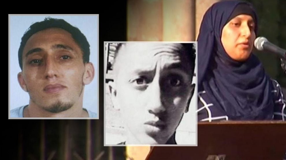Los terroristas yihadistas Driss y Moussa Oukabir y su hermana Hafida Oukabir.